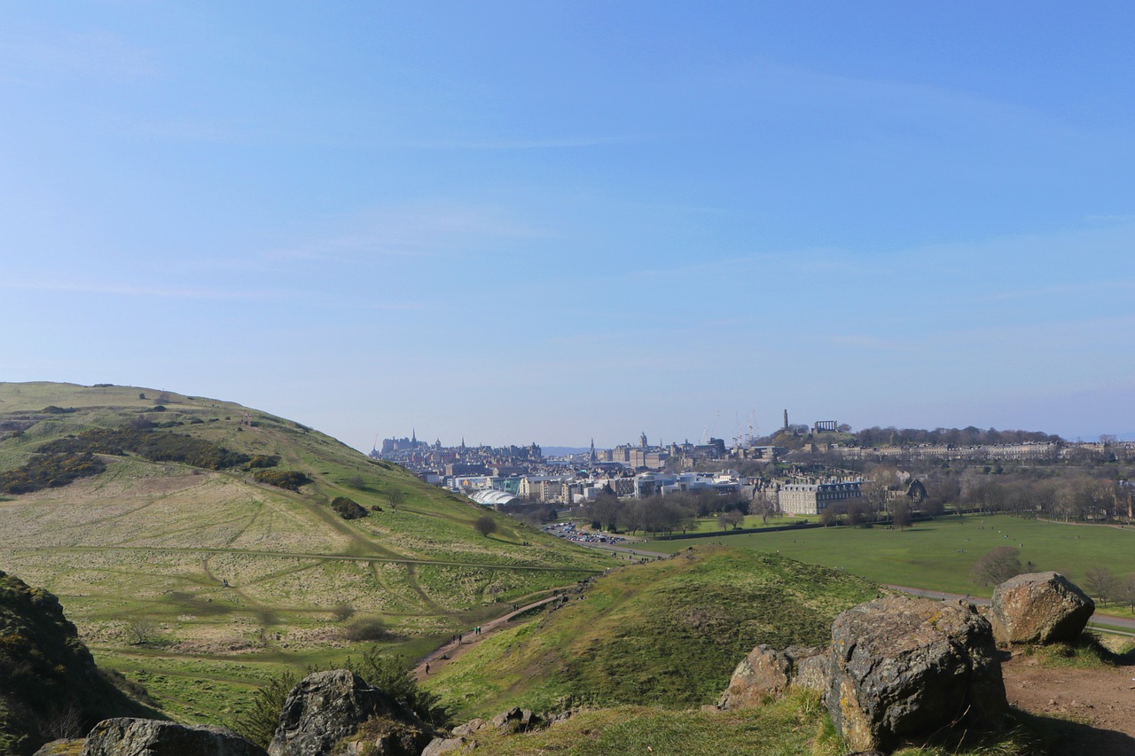 Why Edinburgh is a Must-Visit Destination in Scotland